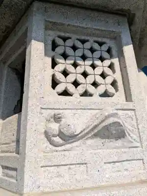 稲荷神社（鍛冶稲荷神社）の{uncategorized: "未分類", other: "その他", undefined: "問題あり", building: "その他建物", grave: "お墓", sacred_gate: "鳥居", guardian: "狛犬", statue: "像", buddha: "仏像", history: "歴史", nature: "自然", garden: "庭園", animal: "動物", pagoda: "塔", temizu: "手水舎", mountain_gate: "山門・神門", sanctuary: "本殿・本堂", subordinate: "末社・摂社", art: "芸術", scenery: "景色", jizo: "地蔵", ema: "絵馬", goshuin: "御朱印", omikuji: "おみくじ", items: "授与品その他", amulet: "お守り", goshuincho: "御朱印帳", eats: "食事", festival: "お祭り", votive_dance: "神楽", shichigosan: "七五三参", wedding: "結婚式", experience: "体験その他", initially: "初詣", around: "周辺", anti_infection: "感染症対策"}