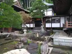 金剛寺の本殿