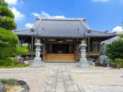 阿弥陀寺の本殿・本堂
