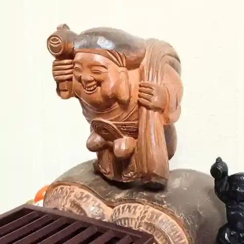 彌彦神社　(伊夜日子神社)の像