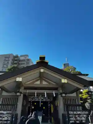 天祖諏訪神社の{uncategorized: "未分類", other: "その他", undefined: "問題あり", building: "その他建物", grave: "お墓", sacred_gate: "鳥居", guardian: "狛犬", statue: "像", buddha: "仏像", history: "歴史", nature: "自然", garden: "庭園", animal: "動物", pagoda: "塔", temizu: "手水舎", mountain_gate: "山門・神門", sanctuary: "本殿・本堂", subordinate: "末社・摂社", art: "芸術", scenery: "景色", jizo: "地蔵", ema: "絵馬", goshuin: "御朱印", omikuji: "おみくじ", items: "授与品その他", amulet: "お守り", goshuincho: "御朱印帳", eats: "食事", festival: "お祭り", votive_dance: "神楽", shichigosan: "七五三参", wedding: "結婚式", experience: "体験その他", initially: "初詣", around: "周辺", anti_infection: "感染症対策"}