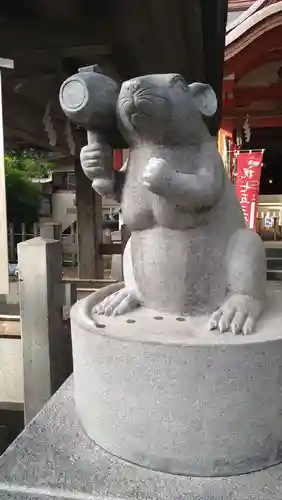 戸部杉山神社の狛犬