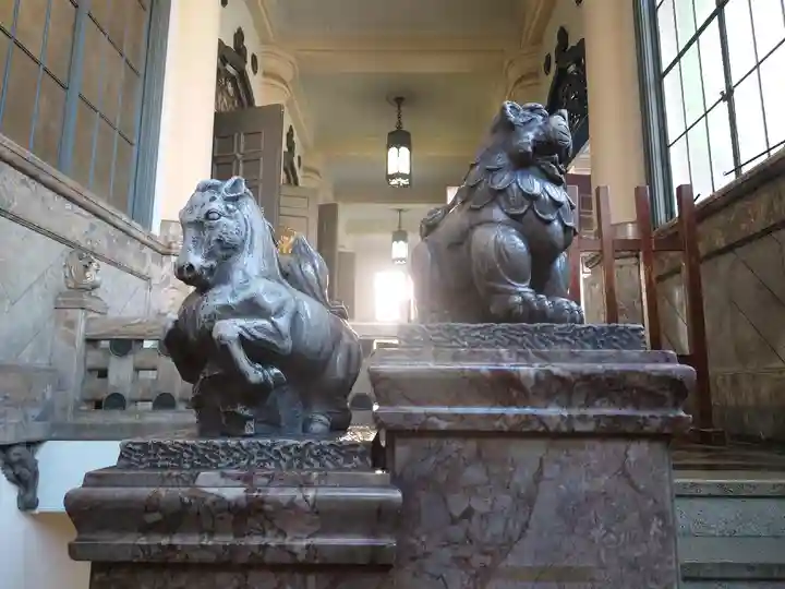 築地本願寺(本願寺築地別院)の狛犬