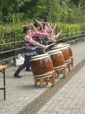 月夜見宮（豊受大神宮別宮）の{uncategorized: "未分類", other: "その他", undefined: "問題あり", building: "その他建物", grave: "お墓", sacred_gate: "鳥居", guardian: "狛犬", statue: "像", buddha: "仏像", history: "歴史", nature: "自然", garden: "庭園", animal: "動物", pagoda: "塔", temizu: "手水舎", mountain_gate: "山門・神門", sanctuary: "本殿・本堂", subordinate: "末社・摂社", art: "芸術", scenery: "景色", jizo: "地蔵", ema: "絵馬", goshuin: "御朱印", omikuji: "おみくじ", items: "授与品その他", amulet: "お守り", goshuincho: "御朱印帳", eats: "食事", festival: "お祭り", votive_dance: "神楽", shichigosan: "七五三参", wedding: "結婚式", experience: "体験その他", initially: "初詣", around: "周辺", anti_infection: "感染症対策"}