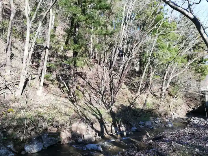 大峯不動尊の自然