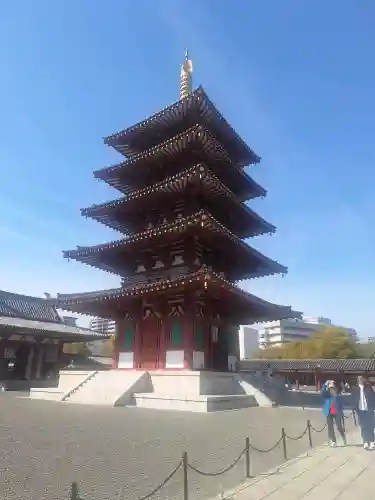 四天王寺の{uncategorized: "未分類", other: "その他", undefined: "問題あり", building: "その他建物", grave: "お墓", sacred_gate: "鳥居", guardian: "狛犬", statue: "像", buddha: "仏像", history: "歴史", nature: "自然", garden: "庭園", animal: "動物", pagoda: "塔", temizu: "手水舎", mountain_gate: "山門・神門", sanctuary: "本殿・本堂", subordinate: "末社・摂社", art: "芸術", scenery: "景色", jizo: "地蔵", ema: "絵馬", goshuin: "御朱印", omikuji: "おみくじ", items: "授与品その他", amulet: "お守り", goshuincho: "御朱印帳", eats: "食事", festival: "お祭り", votive_dance: "神楽", shichigosan: "七五三参", wedding: "結婚式", experience: "体験その他", initially: "初詣", around: "周辺", anti_infection: "感染症対策"}