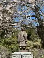 妙本寺の{uncategorized: "未分類", other: "その他", undefined: "問題あり", building: "その他建物", grave: "お墓", sacred_gate: "鳥居", guardian: "狛犬", statue: "像", buddha: "仏像", history: "歴史", nature: "自然", garden: "庭園", animal: "動物", pagoda: "塔", temizu: "手水舎", mountain_gate: "山門・神門", sanctuary: "本殿・本堂", subordinate: "末社・摂社", art: "芸術", scenery: "景色", jizo: "地蔵", ema: "絵馬", goshuin: "御朱印", omikuji: "おみくじ", items: "授与品その他", amulet: "お守り", goshuincho: "御朱印帳", eats: "食事", festival: "お祭り", votive_dance: "神楽", shichigosan: "七五三参", wedding: "結婚式", experience: "体験その他", initially: "初詣", around: "周辺", anti_infection: "感染症対策"}