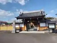 法善寺の山門・神門