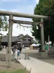 浅草神社の鳥居