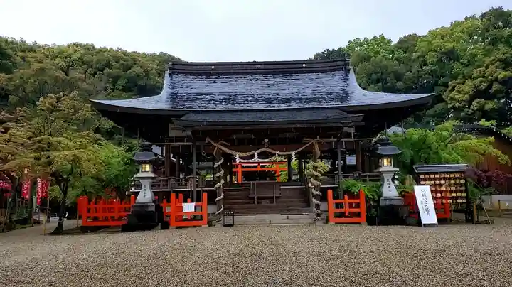 龍田大社の本殿・本堂