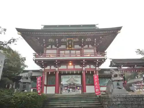 篠崎八幡神社の山門・神門