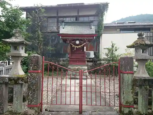 左京稲荷神社の本殿・本堂