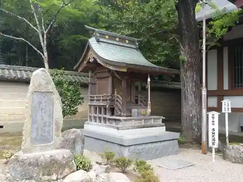 多田神社の末社・摂社