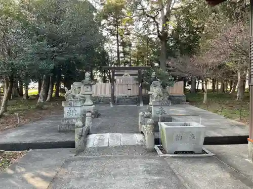 天玉神社の{uncategorized: "未分類", other: "その他", undefined: "問題あり", building: "その他建物", grave: "お墓", sacred_gate: "鳥居", guardian: "狛犬", statue: "像", buddha: "仏像", history: "歴史", nature: "自然", garden: "庭園", animal: "動物", pagoda: "塔", temizu: "手水舎", mountain_gate: "山門・神門", sanctuary: "本殿・本堂", subordinate: "末社・摂社", art: "芸術", scenery: "景色", jizo: "地蔵", ema: "絵馬", goshuin: "御朱印", omikuji: "おみくじ", items: "授与品その他", amulet: "お守り", goshuincho: "御朱印帳", eats: "食事", festival: "お祭り", votive_dance: "神楽", shichigosan: "七五三参", wedding: "結婚式", experience: "体験その他", initially: "初詣", around: "周辺", anti_infection: "感染症対策"}
