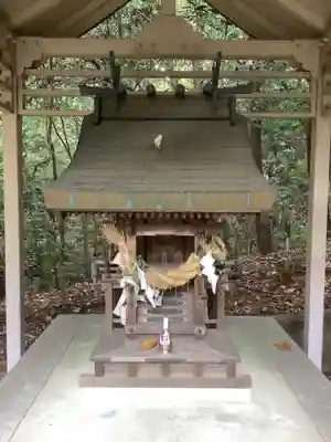 八劔神社(大森)の末社・摂社