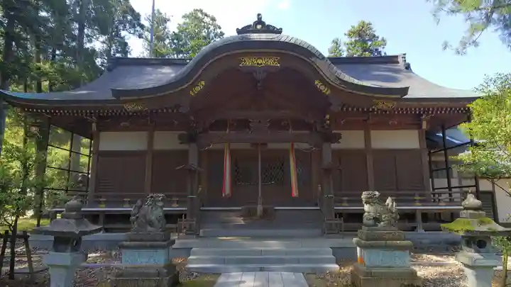 大虫神社の本殿・本堂