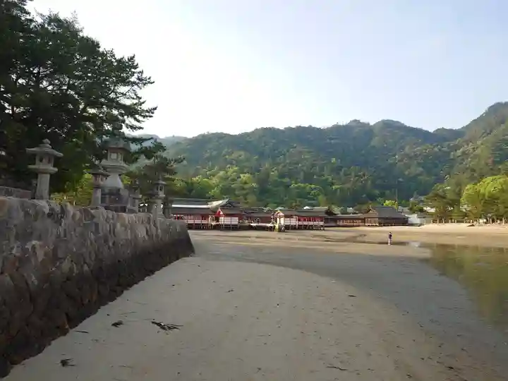 厳島神社(広島県)