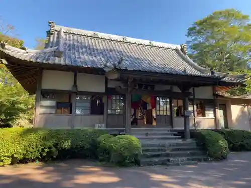 長光寺の本殿・本堂