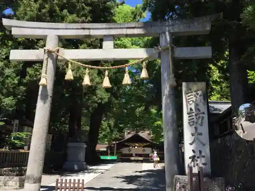 諏訪大社下社春宮の鳥居