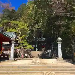 日光二荒山神社中宮祠の建物その他