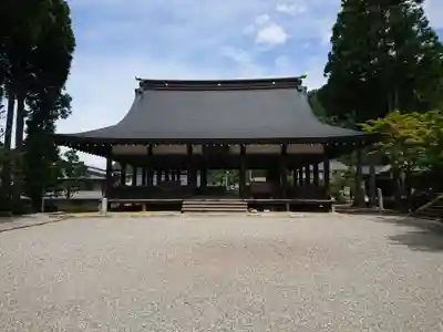 飛驒一宮水無神社の本殿・本堂