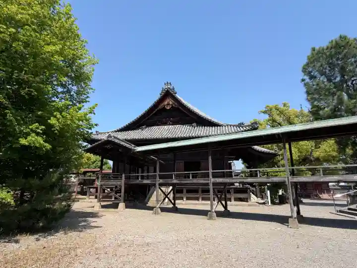 斑鳩寺の{uncategorized: "未分類", other: "その他", undefined: "問題あり", building: "その他建物", grave: "お墓", sacred_gate: "鳥居", guardian: "狛犬", statue: "像", buddha: "仏像", history: "歴史", nature: "自然", garden: "庭園", animal: "動物", pagoda: "塔", temizu: "手水舎", mountain_gate: "山門・神門", sanctuary: "本殿・本堂", subordinate: "末社・摂社", art: "芸術", scenery: "景色", jizo: "地蔵", ema: "絵馬", goshuin: "御朱印", omikuji: "おみくじ", items: "授与品その他", amulet: "お守り", goshuincho: "御朱印帳", eats: "食事", festival: "お祭り", votive_dance: "神楽", shichigosan: "七五三参", wedding: "結婚式", experience: "体験その他", initially: "初詣", around: "周辺", anti_infection: "感染症対策"}