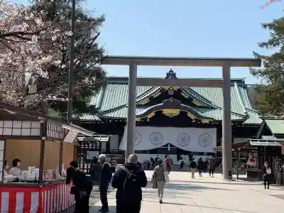 靖國神社の鳥居