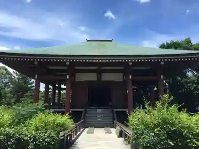 中宮寺の本殿・本堂