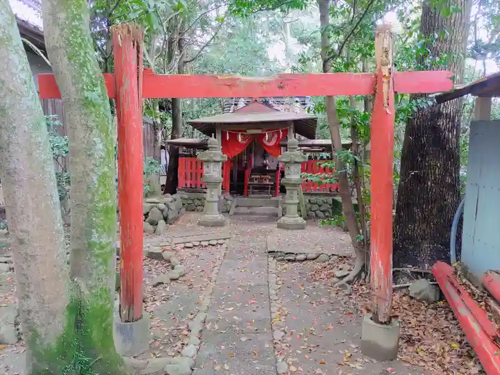 白郷稲荷神社の鳥居
