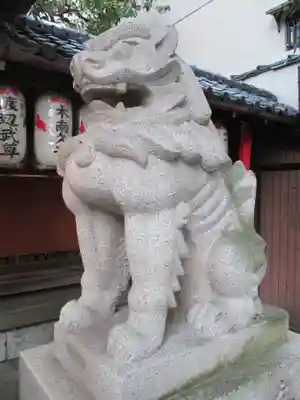 御所八幡宮の狛犬