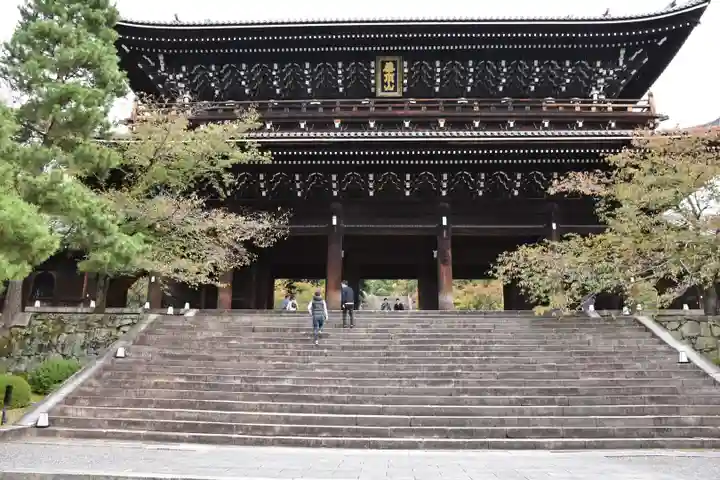知恩院の山門・神門