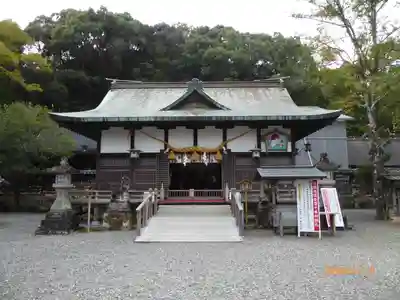 闘鶏神社の本殿・本堂