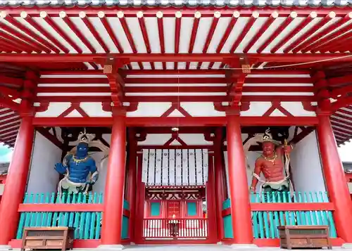 四天王寺の山門・神門