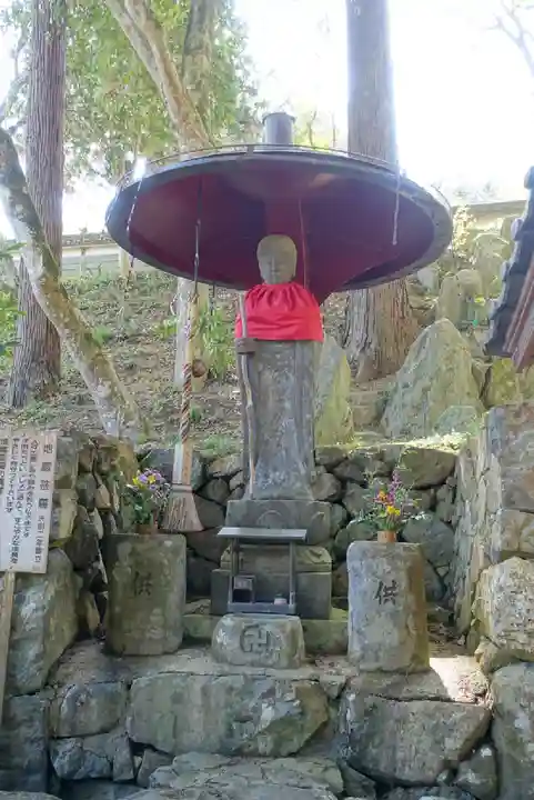長安寺の地蔵