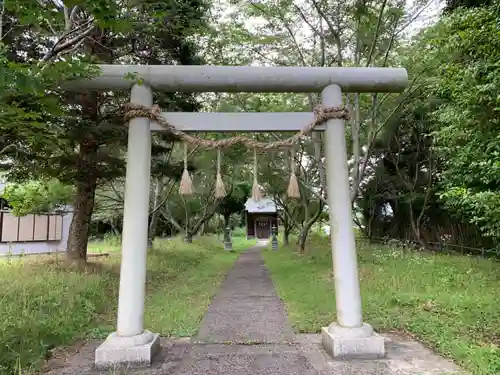 神明神社の鳥居