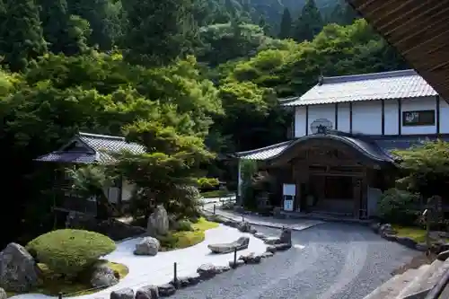 古知谷阿弥陀寺の庭園