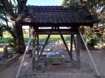 天神社の手水舎