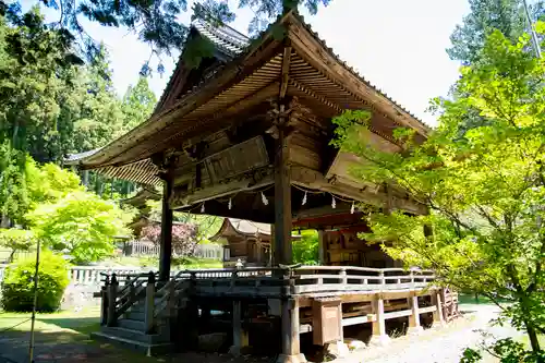 新海三社神社の建物その他