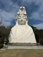 大船観音寺の{uncategorized: "未分類", other: "その他", undefined: "問題あり", building: "その他建物", grave: "お墓", sacred_gate: "鳥居", guardian: "狛犬", statue: "像", buddha: "仏像", history: "歴史", nature: "自然", garden: "庭園", animal: "動物", pagoda: "塔", temizu: "手水舎", mountain_gate: "山門・神門", sanctuary: "本殿・本堂", subordinate: "末社・摂社", art: "芸術", scenery: "景色", jizo: "地蔵", ema: "絵馬", goshuin: "御朱印", omikuji: "おみくじ", items: "授与品その他", amulet: "お守り", goshuincho: "御朱印帳", eats: "食事", festival: "お祭り", votive_dance: "神楽", shichigosan: "七五三参", wedding: "結婚式", experience: "体験その他", initially: "初詣", around: "周辺", anti_infection: "感染症対策"}