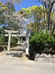 若宮八幡社の鳥居