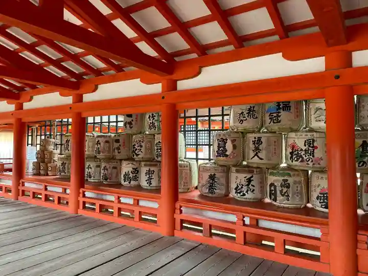 厳島神社(広島県)
