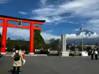 富士山本宮浅間大社の{uncategorized: "未分類", other: "その他", undefined: "問題あり", building: "その他建物", grave: "お墓", sacred_gate: "鳥居", guardian: "狛犬", statue: "像", buddha: "仏像", history: "歴史", nature: "自然", garden: "庭園", animal: "動物", pagoda: "塔", temizu: "手水舎", mountain_gate: "山門・神門", sanctuary: "本殿・本堂", subordinate: "末社・摂社", art: "芸術", scenery: "景色", jizo: "地蔵", ema: "絵馬", goshuin: "御朱印", omikuji: "おみくじ", items: "授与品その他", amulet: "お守り", goshuincho: "御朱印帳", eats: "食事", festival: "お祭り", votive_dance: "神楽", shichigosan: "七五三参", wedding: "結婚式", experience: "体験その他", initially: "初詣", around: "周辺", anti_infection: "感染症対策"}