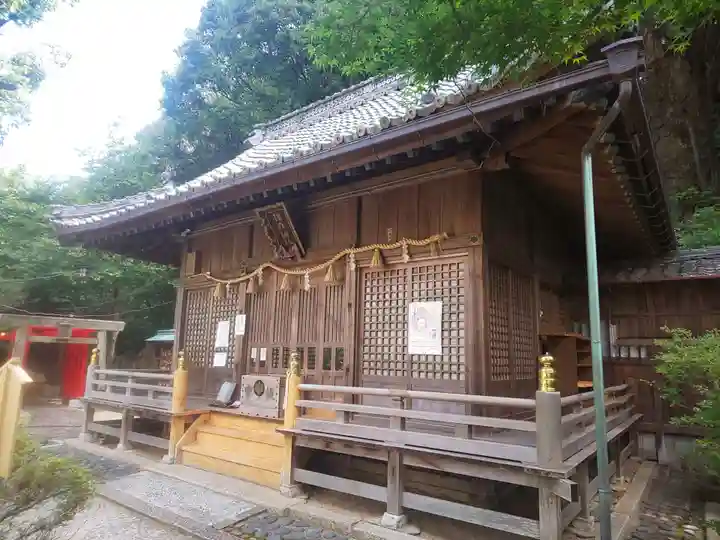 橿森神社の本殿・本堂