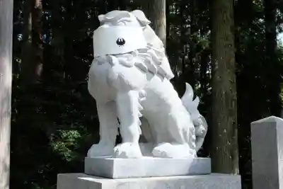 熊野本宮大社の狛犬