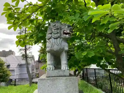 山王神社の{uncategorized: "未分類", other: "その他", undefined: "問題あり", building: "その他建物", grave: "お墓", sacred_gate: "鳥居", guardian: "狛犬", statue: "像", buddha: "仏像", history: "歴史", nature: "自然", garden: "庭園", animal: "動物", pagoda: "塔", temizu: "手水舎", mountain_gate: "山門・神門", sanctuary: "本殿・本堂", subordinate: "末社・摂社", art: "芸術", scenery: "景色", jizo: "地蔵", ema: "絵馬", goshuin: "御朱印", omikuji: "おみくじ", items: "授与品その他", amulet: "お守り", goshuincho: "御朱印帳", eats: "食事", festival: "お祭り", votive_dance: "神楽", shichigosan: "七五三参", wedding: "結婚式", experience: "体験その他", initially: "初詣", around: "周辺", anti_infection: "感染症対策"}
