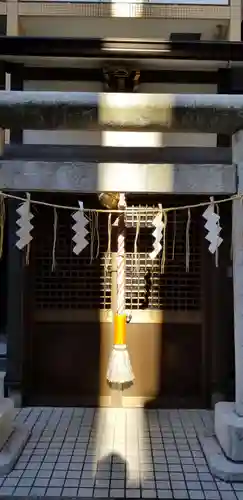 豊潤稲荷神社の本殿・本堂