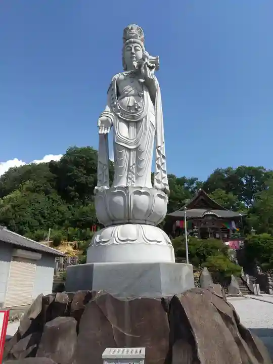埼玉厄除け開運大師・龍泉寺(切り絵御朱印発祥の寺)(埼玉県)