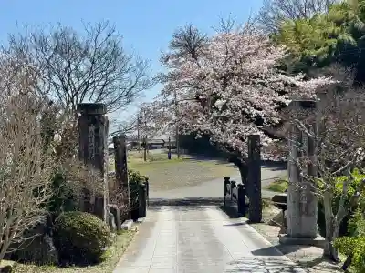 福寿院の{uncategorized: "未分類", other: "その他", undefined: "問題あり", building: "その他建物", grave: "お墓", sacred_gate: "鳥居", guardian: "狛犬", statue: "像", buddha: "仏像", history: "歴史", nature: "自然", garden: "庭園", animal: "動物", pagoda: "塔", temizu: "手水舎", mountain_gate: "山門・神門", sanctuary: "本殿・本堂", subordinate: "末社・摂社", art: "芸術", scenery: "景色", jizo: "地蔵", ema: "絵馬", goshuin: "御朱印", omikuji: "おみくじ", items: "授与品その他", amulet: "お守り", goshuincho: "御朱印帳", eats: "食事", festival: "お祭り", votive_dance: "神楽", shichigosan: "七五三参", wedding: "結婚式", experience: "体験その他", initially: "初詣", around: "周辺", anti_infection: "感染症対策"}