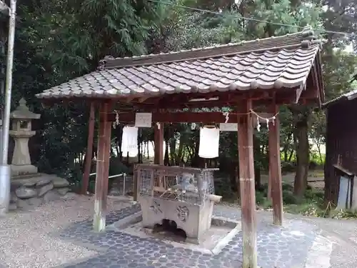 熊野神社（吉川熊野神社）の手水舎