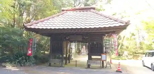 胎安神社の山門